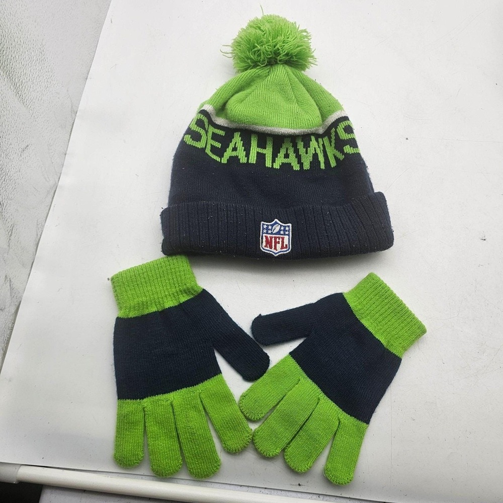 Seattle Seahawks Hat Beanie Boys One Size Blue Green NFL Football Pom Gloves NFL